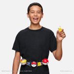 Pokemon - zestaw - Pas, poke ball\'e i figurka Pikachu (48315)